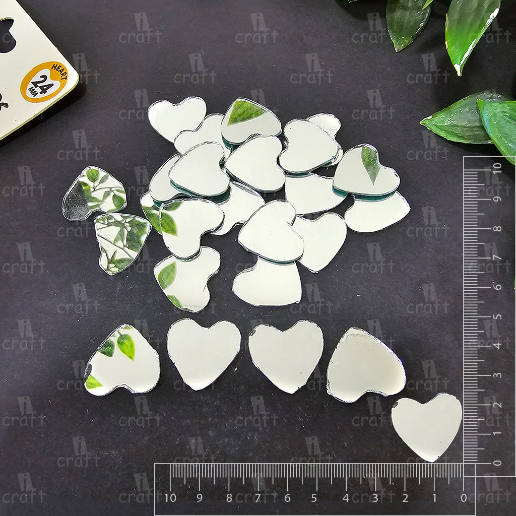 iCraft Silver Glass Mirror - Heart. Pack Of 50 Grams